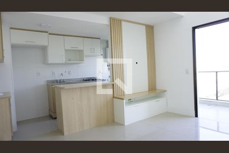Sala / Cozinha de apartamento para alugar com 1 quarto, 70m² em Freguesia (jacarepaguá), Rio de Janeiro