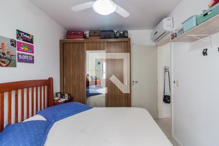 Quarto  de apartamento para alugar com 2 quartos, 111m² em Barreiros, São José