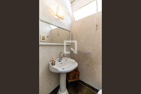 Lavabo 1 de apartamento para alugar com 3 quartos, 150m² em Higienópolis, São Paulo
