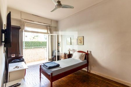 Suíte - Quarto 1 de apartamento para alugar com 3 quartos, 150m² em Higienópolis, São Paulo