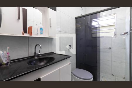 Banheiro de casa para alugar com 1 quarto, 90m² em Vila Sílvia, São Paulo