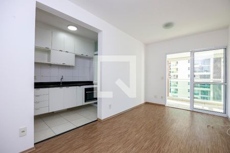 Sala de apartamento à venda com 2 quartos, 58m² em Campo Belo, São Paulo