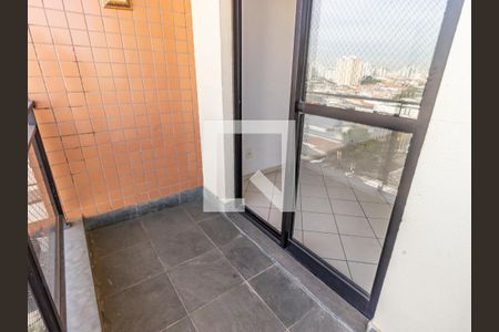 Varanda de apartamento para alugar com 2 quartos, 70m² em Vila Bertioga, São Paulo