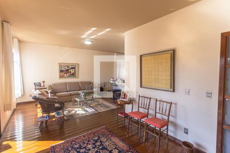 Sala de apartamento à venda com 4 quartos, 195m² em Santa Efigênia, Belo Horizonte