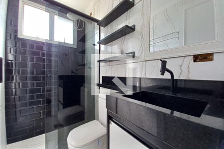 Banheiro de apartamento para alugar com 2 quartos, 80m² em Centro, Campinas