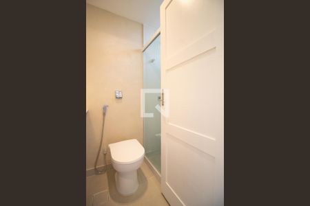 Banheiro social de apartamento para alugar com 1 quarto, 42m² em Ipanema, Rio de Janeiro
