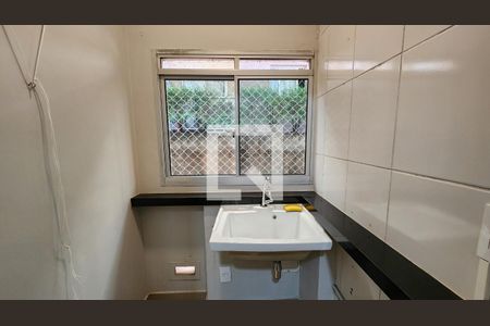 Cozinha e Área de Serviço de apartamento à venda com 2 quartos, 52m² em Morada das Vinhas, Jundiaí