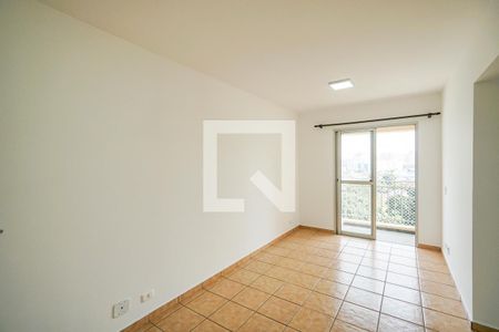 Sala de apartamento para alugar com 3 quartos, 75m² em Vila Carlos de Campos, São Paulo