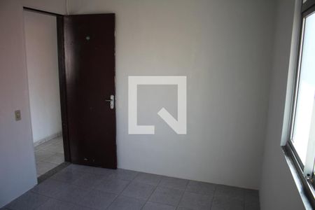 Quarto 2 de apartamento para alugar com 3 quartos, 60m² em Vila Darci Vargas, Contagem