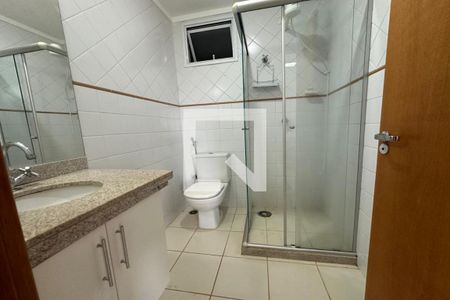 Banheiro Social de kitnet/studio para alugar com 1 quarto, 35m² em Vila Amelia, Ribeirão Preto