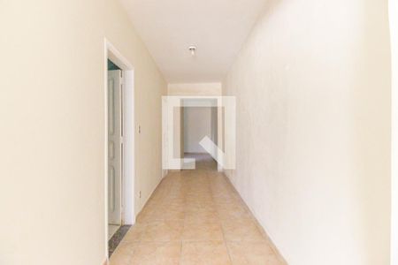 Corredor de casa para alugar com 2 quartos, 182m² em Vila Carrão, São Paulo