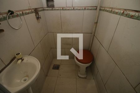 Banheiro de casa para alugar com 1 quarto, 45m² em Penha, Rio de Janeiro