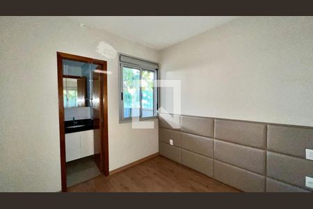 Suíte 2 de apartamento à venda com 2 quartos, 163m² em Vila Paris, Belo Horizonte