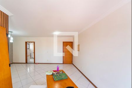 Sala de apartamento para alugar com 3 quartos, 83m² em Vila Eldízia, Santo André