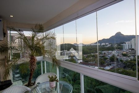 Varanda de apartamento para alugar com 3 quartos, 74m² em Jacarepaguá, Rio de Janeiro