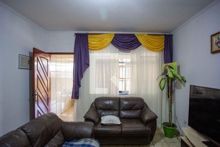 Sala de TV de casa para alugar com 2 quartos, 280m² em Serraria, Diadema