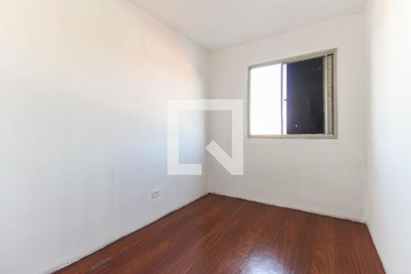 Quarto 1 de apartamento para alugar com 2 quartos, 55m² em Jardim Casa Pintada, São Paulo
