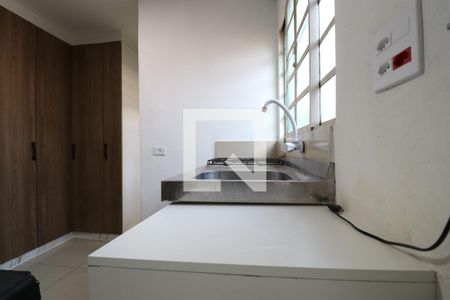 Cozinha de casa para alugar com 1 quarto, 16m² em Alto da Lapa, São Paulo