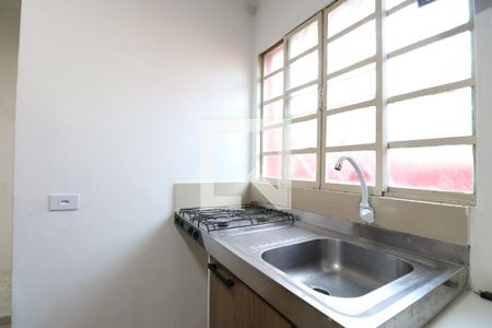 Cozinha de casa para alugar com 1 quarto, 16m² em Alto da Lapa, São Paulo