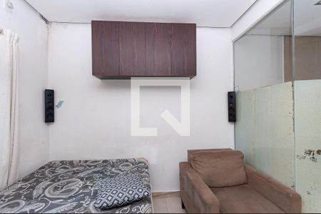 Quarto/Sala de kitnet/studio para alugar com 1 quarto, 20m² em Vila Anglo Brasileira, São Paulo