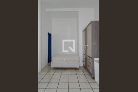 Sala / Quarto / Cozinha de apartamento para alugar com 1 quarto, 29m² em Trindade, Florianópolis