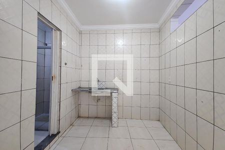 Cozinha de casa para alugar com 1 quarto, 35m² em Tororo, Salvador