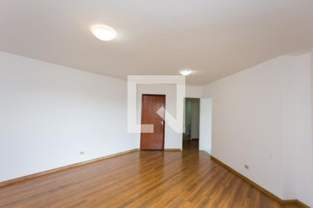 Sala de apartamento para alugar com 3 quartos, 70m² em Jardim Henriqueta, Taboão da Serra