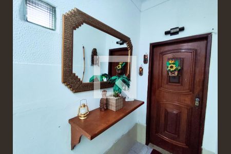 Apartamento à venda com 99m², 4 quartos e sem vaga Apartamento à venda com 99m², 4 quartos e sem vagaEntrada