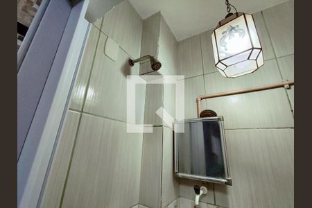 Apartamento à venda com 99m², 4 quartos e sem vaga Apartamento à venda com 99m², 4 quartos e sem vagaBanheiro de serviço