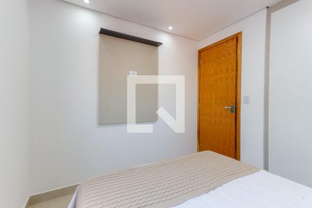 Quarto 1 de apartamento para alugar com 2 quartos, 38m² em Vila Nivi, São Paulo