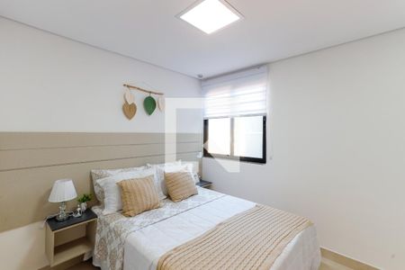 Quarto 1 de apartamento para alugar com 2 quartos, 38m² em Vila Nivi, São Paulo