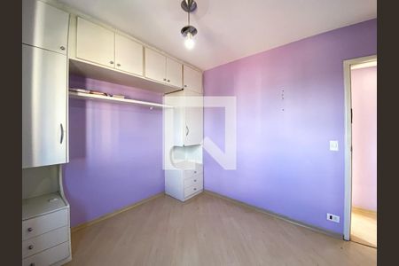 Quarto de apartamento para alugar com 3 quartos, 71m² em Jardim Ester, São Paulo