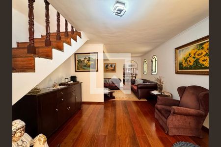 Sala de casa à venda com 3 quartos, 224m² em Vila Camilopolis, Santo André