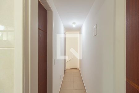 Corredor de casa de condomínio para alugar com 2 quartos, 80m² em Campo Grande, Rio de Janeiro