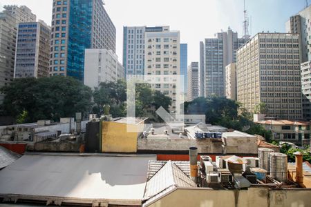 Vista da Suíte de kitnet/studio à venda com 1 quarto, 30m² em Jardim Paulista, São Paulo