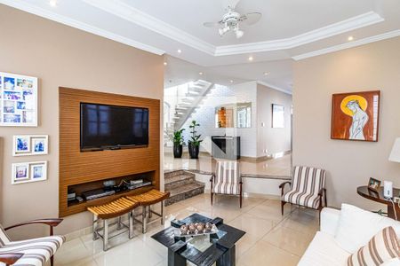 Sala de casa para alugar com 3 quartos, 300m² em Butantã, São Paulo
