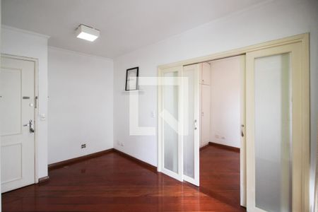 Sala de apartamento para alugar com 1 quarto, 35m² em Planalto Paulista, São Paulo
