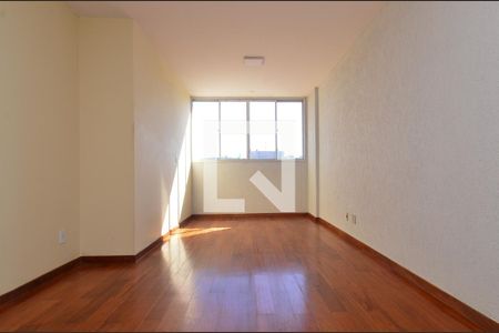 Sala  de apartamento para alugar com 3 quartos, 95m² em Serra, Belo Horizonte
