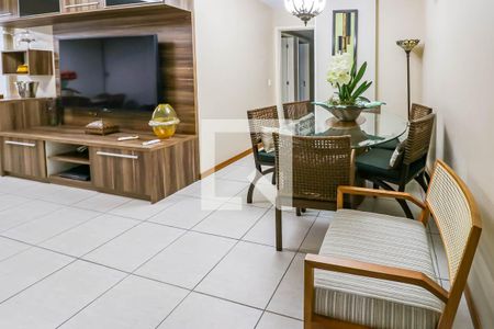 Sala de apartamento para alugar com 3 quartos, 120m² em Icaraí, Niterói