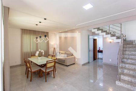 Sala de casa à venda com 5 quartos, 614m² em Céu Azul A, Belo Horizonte