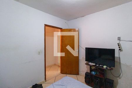 Casa à venda com 100m², 4 quartos e 1 vaga Casa à venda com 100m², 4 quartos e 1 vagaSuíte