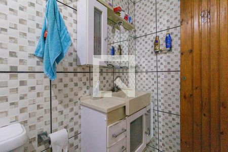 Casa à venda com 100m², 4 quartos e 1 vaga Casa à venda com 100m², 4 quartos e 1 vagaBanheiro da suíte