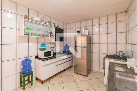 Casa à venda com 100m², 4 quartos e 1 vaga Casa à venda com 100m², 4 quartos e 1 vagaCozinha