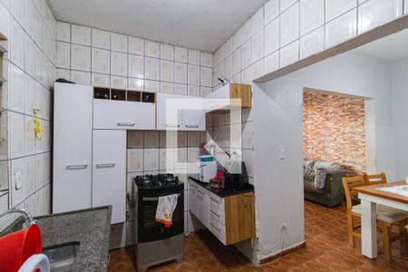 Casa à venda com 100m², 4 quartos e 1 vaga Casa à venda com 100m², 4 quartos e 1 vagaCozinha
