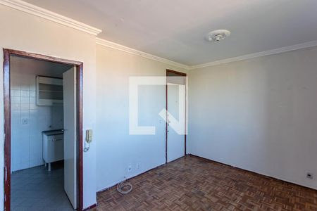 Sala de apartamento à venda com 3 quartos, 65m² em São João Batista, Belo Horizonte