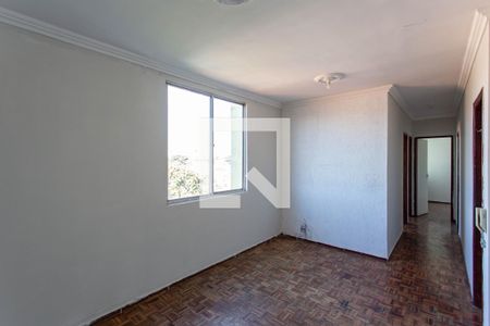 Sala de apartamento à venda com 3 quartos, 65m² em São João Batista, Belo Horizonte