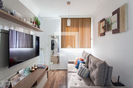 Sala de apartamento à venda com 2 quartos, 120m² em São João Batista, Belo Horizonte
