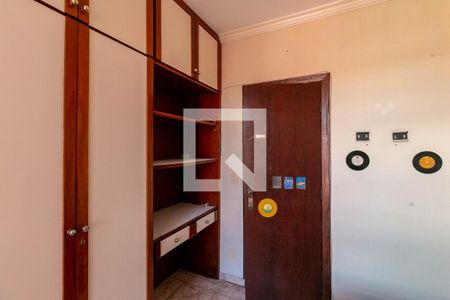 Quarto 1 de apartamento à venda com 3 quartos, 70m² em Padre Eustáquio, Belo Horizonte
