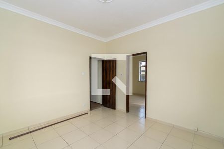 Quarto 1 de casa para alugar com 3 quartos, 120m² em Penha, Rio de Janeiro