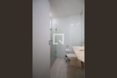 Banheiro social de apartamento à venda com 1 quarto, 32m² em Leblon, Rio de Janeiro